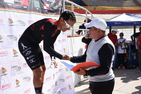 Reconocimiento al ciclista tarijeño, Horacio Gallardo Burgos